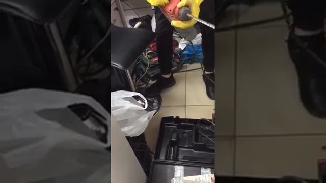 ВИДЕООБЗОР СОСТОЯНИЯ ПЕРФОРАТОР KRESS PSE 700W смотреть онлайн