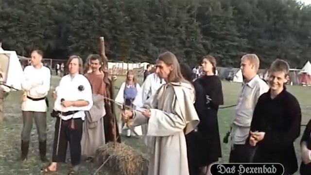 Hofmaler Reiner als Bogenschütze – Anno 2005 ! смотреть онлайн