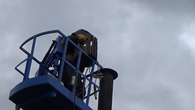 Самодельная Защита от ветра для дымохода как на пароходах. смотреть онлайн