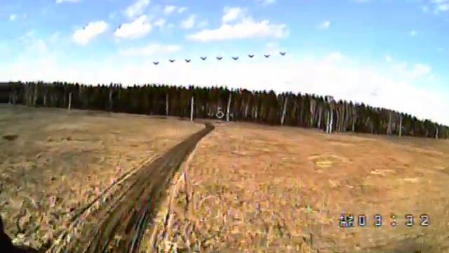 Мой первый полет FPV квадрокоптер рама X210 Pro смотреть онлайн