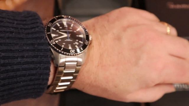Hamilton Khaki Navy Scuba Automatic H82315131 - 40mm UNBOXING