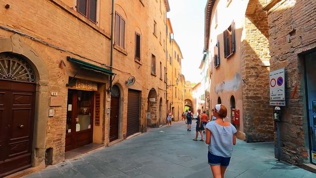 Volterra, Italy Walking Tour - 4K  ✨ Tuscany