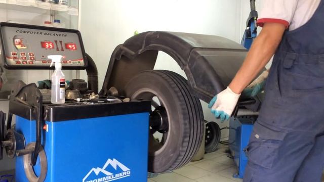 Колесо восьмёркой — в ремонт, езжу на банане. смотреть онлайн