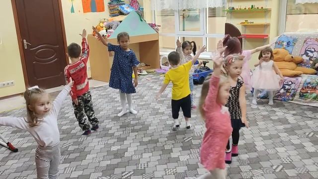 Осенний бал 26/10/2022 (детки конфетки) смотреть онлайн