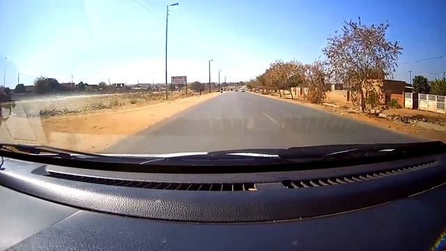 Lucas Mangope Drive смотреть онлайн