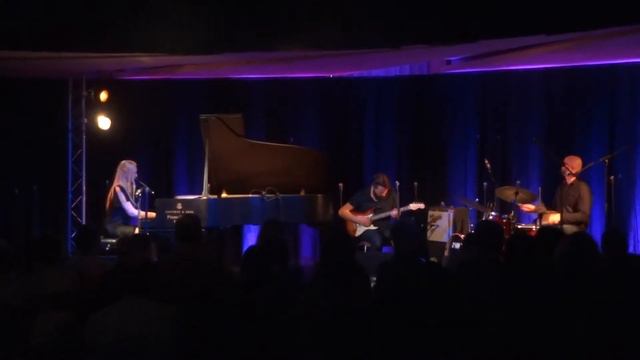 Susanna Helge Sten Fredrik Wallumrød " WILD HORSES WILD DOG " 29.05.2014 Jazz in E. Eberswalde 3/3 смотреть онлайн