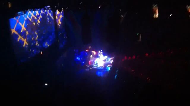 The Black Keys Oracle Arena смотреть онлайн
