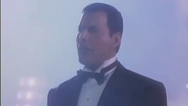 Freddie Mercury Ft. Montserrat Caballe - Barcelona.