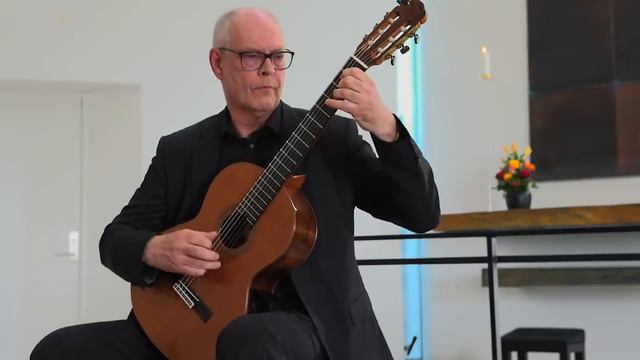 Danish Guitar Performance   Soren Madsen