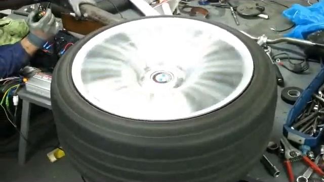 тема; Электро авто байк BMW M POWER(Electric cars bike) смотреть онлайн