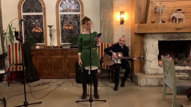Татьяна Поплавская - Стихийный Микрофон в Авокадо 27.11. смотреть онлайн