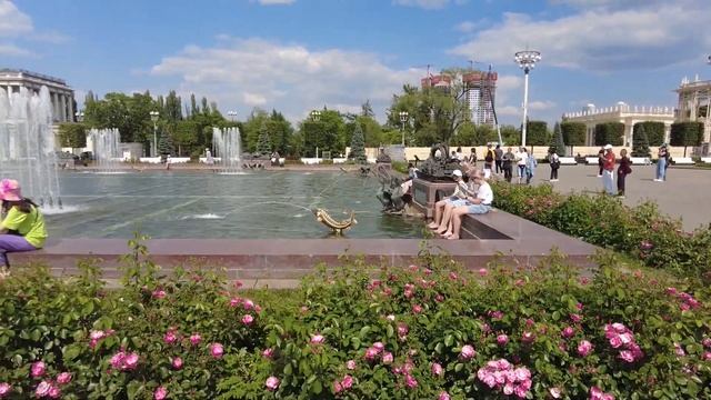 Moscow: Fountains VDNH. Фонтаны ВДНХ.