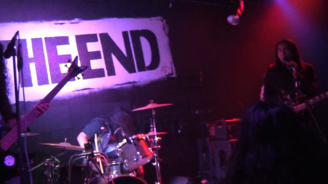 Lunatics-live at The End 12/16/22 (Part 2) смотреть онлайн