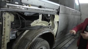 VW T5 С сюрпризом. Замена заднего крыла!