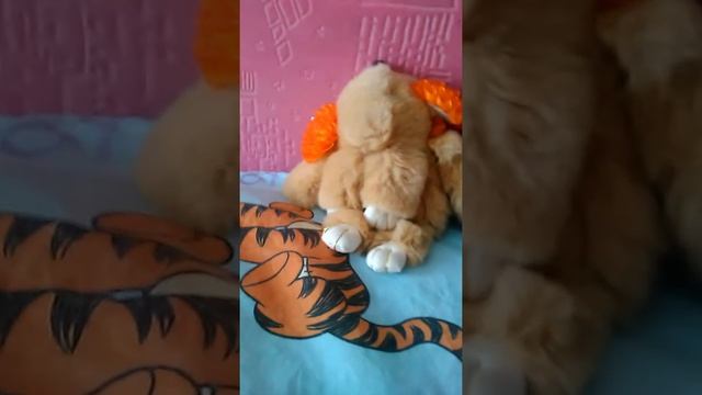 Видеоблогер и ты заболел что надо снимать вот это!!! вот это надо снимать когда ты болеешь смотреть онлайн