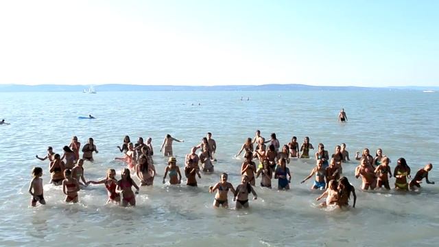 TRIP Camp участники фестивального тура из Перми и юные художники из Москвы на озере Балатон смотреть онлайн