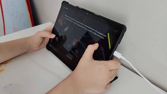 Играю в роблокс на новом планшете Huawei! смотреть онлайн