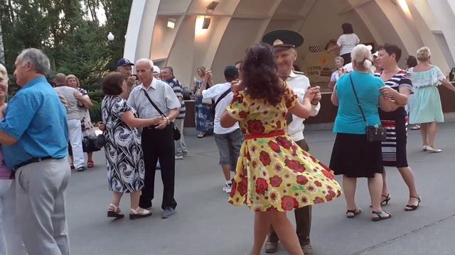 Я ИДУ ТЕБЕ НАВСТРЕЧУ! СЧАСТЛИВЫЕ МОМЕНТЫ ИЗ ПАРКА ГОРЬКОГО ХАРЬКОВ 2021