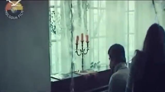 Melodia înterpretată de Mihai Volontir în filmul «Fii fericită, Iulia!» смотреть онлайн