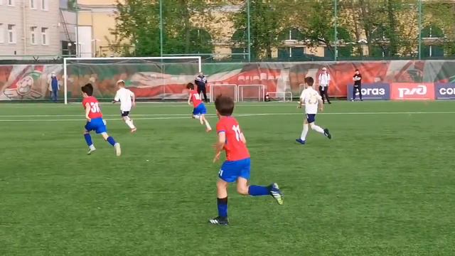 Весенний турнир MLC. ЦСКА красные 2012 - ФШ Золотой мяч 2011 / 8:2 смотреть онлайн