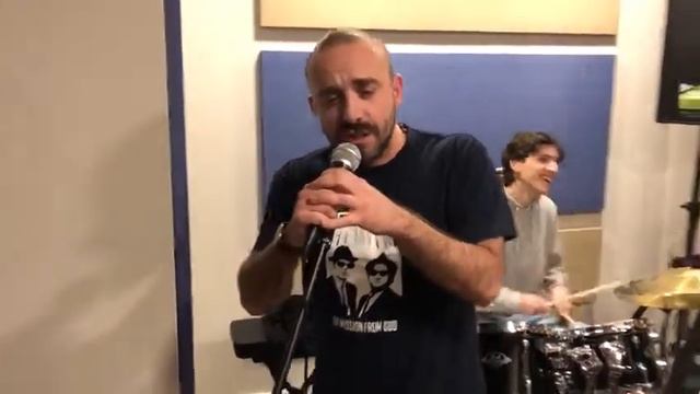 Novi God (steklovata cover) funny смотреть онлайн