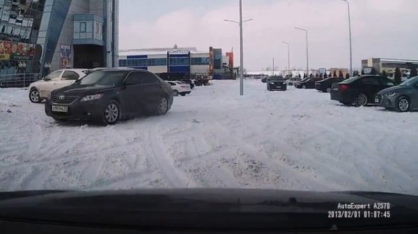 Continental IceContact 2