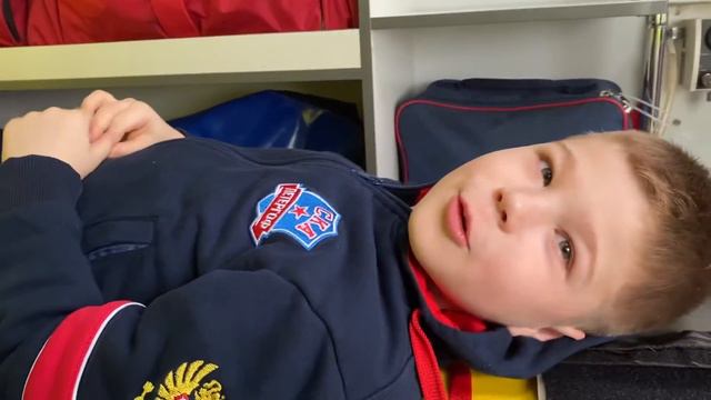 Еду в ДГБ 1, чтобы начать вновь ходить после травмы. смотреть онлайн