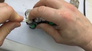 1. Набор для самостоятельной сборки аккумуляторной батареи DIY Kit  MAKITA BL1830