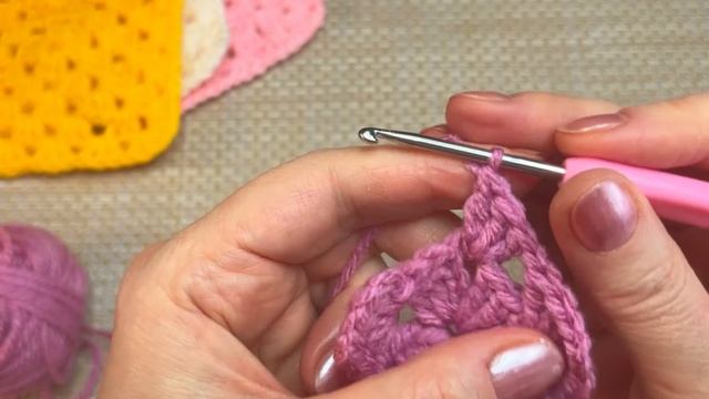 Бабушкин квадрат.Вязание крючком начинающим смотреть онлайн
