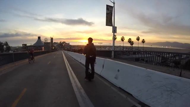 WeerdaUSA смотреть онлайн