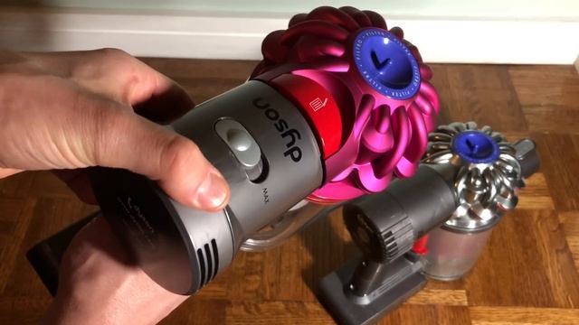 Dyson V7 vs V6 Motorhead Vacuum Comparison