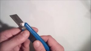 Как отломать затупившееся лезвие канцелярского ножа