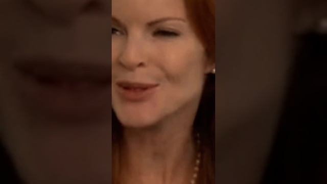 Любовь с молодым#happy смотреть онлайн