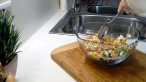 прозрачное тесто из крахмала. Китайская кухня.   Mantı şeffaf