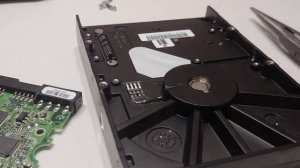 Сколько можно заработать, если разобрать жесткий диск HDD