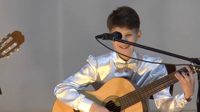 Глеб Шаповалов - Yesterday (The Beatles cover) смотреть онлайн