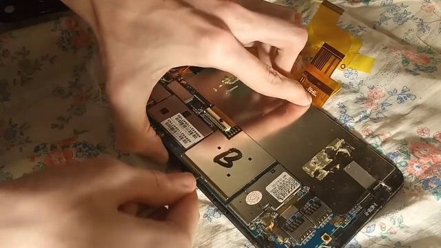 Разбираем - Типичный 3g-планшет из прошлого смотреть онлайн