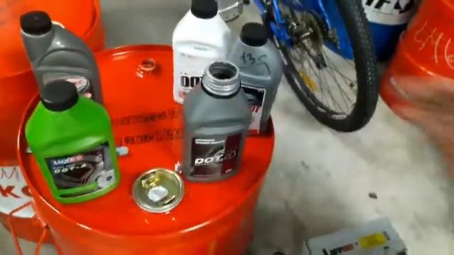 Какую жидкость залить в тормозную систему. Тест смотреть онлайн