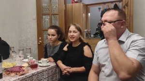 Татарская песня "Эле генэ кергэн идек шау чэчэкле язларга" под баян.