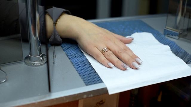 ЕСЛИ КОЛЬЦО ВРОСЛО В ПАЛЕЦ/как снять кольцо с опухшего пальца смотреть онлайн