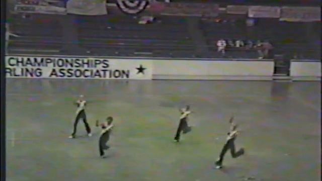 1980 USTA National Championship - Sr Small Dance Team, Bell Bottom Black and White смотреть онлайн