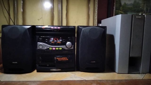 Philips FW-730C con subwoofer смотреть онлайн