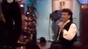 Песня Сингарела на иврите в исполнение Ицика Замира Поёт Классно