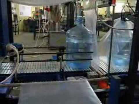 Упаковка воды в 19 л ПЭТ бутылках смотреть онлайн