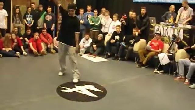 Izzy Brooklyn | Battle Zone , Smolensk 2014 | Hip-Hop Preselection смотреть онлайн