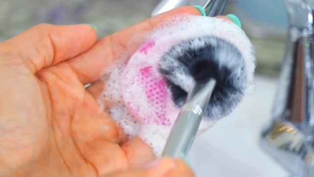 9 DIY Makeup SECRETS You Need To Know! DIY Makeup Tutorial Life Hacks смотреть онлайн