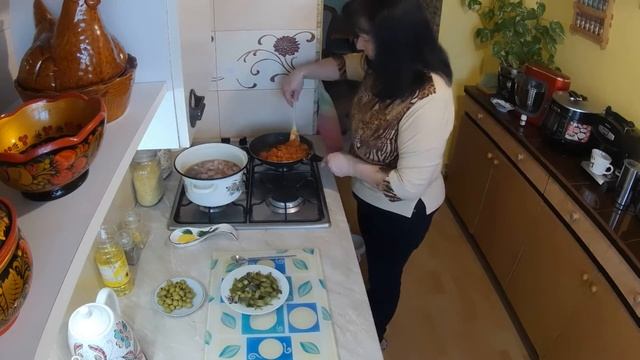 Солянка - очень вкусно и быстро! смотреть онлайн