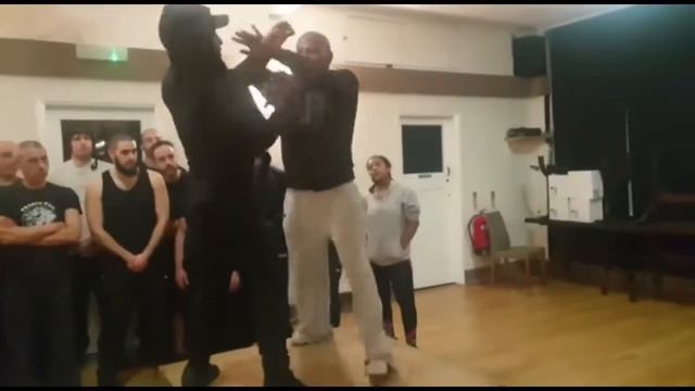 Steve girard wing Chung demo blindfolded a must watch смотреть онлайн