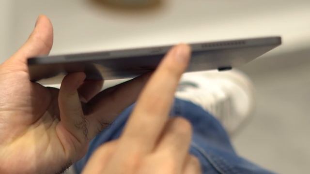 ΤΟ ΟΙΚΟΝΟΜΙΚΟ APPLE IPAD PRO? ? iPad Air (2020) Greek Unboxing смотреть онлайн