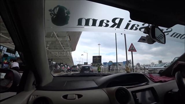 Аэропорт Даболим. Мы вернулись из Гоа в Путтапарти. Индия. 21 ноября 2021 г. смотреть онлайн